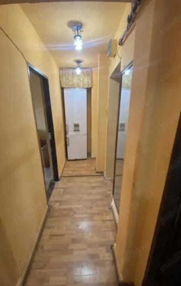 Apartament 3 camere decomandat, etajul 4, vizavi de Scoala Generala. - 6