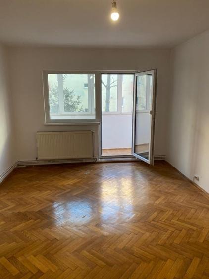 Apartament 3 camere Brasov - 1