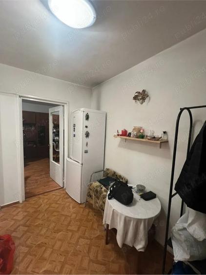 Garsoniera Str Valea Argesului Bloc 4 Etaje Mutare Imediata - 3