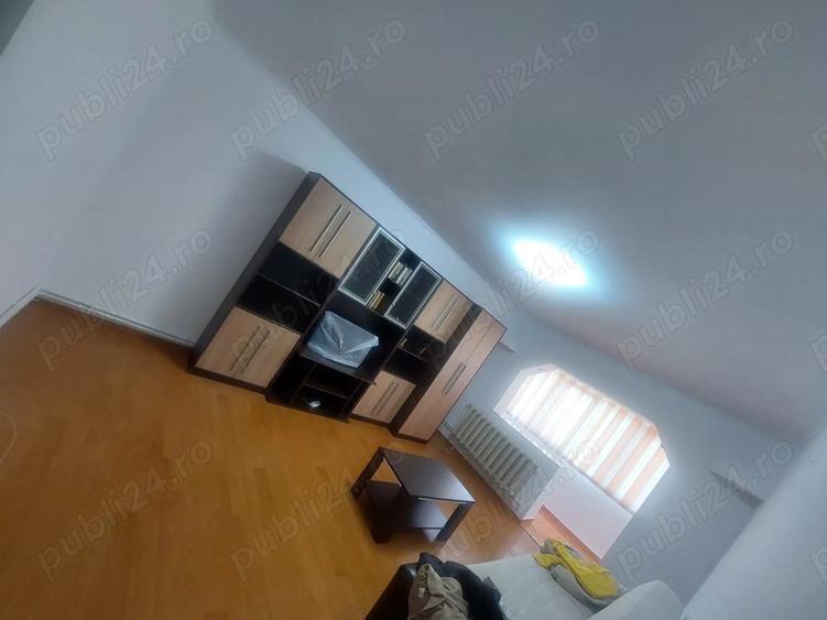 Apartament 3 camere de inchiriat - 5