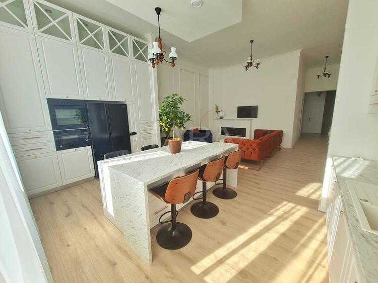 Apartament deosebit cu 3 camere, Ultracentral - 1