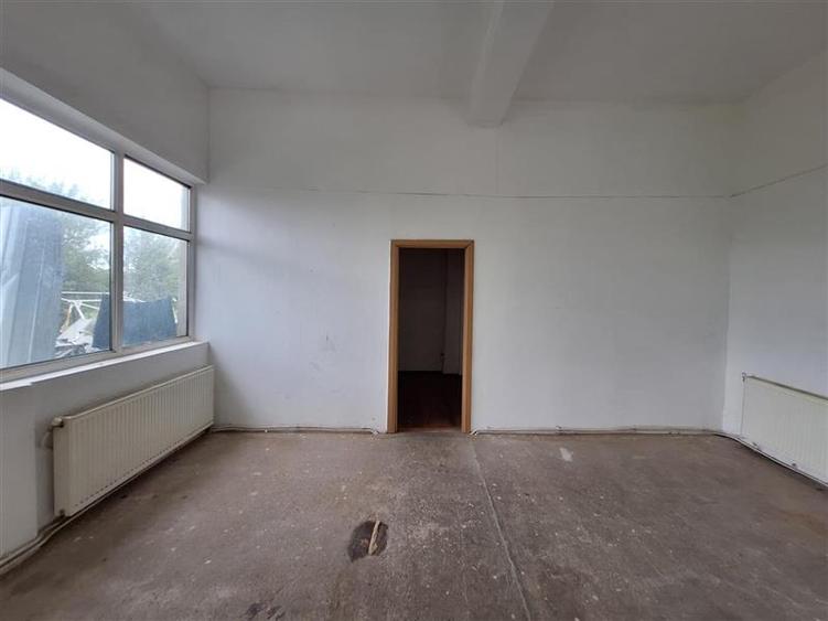 Hala industriala de inchiriat – 125 mp | Zona Narcisa | Curent trifazic - 6