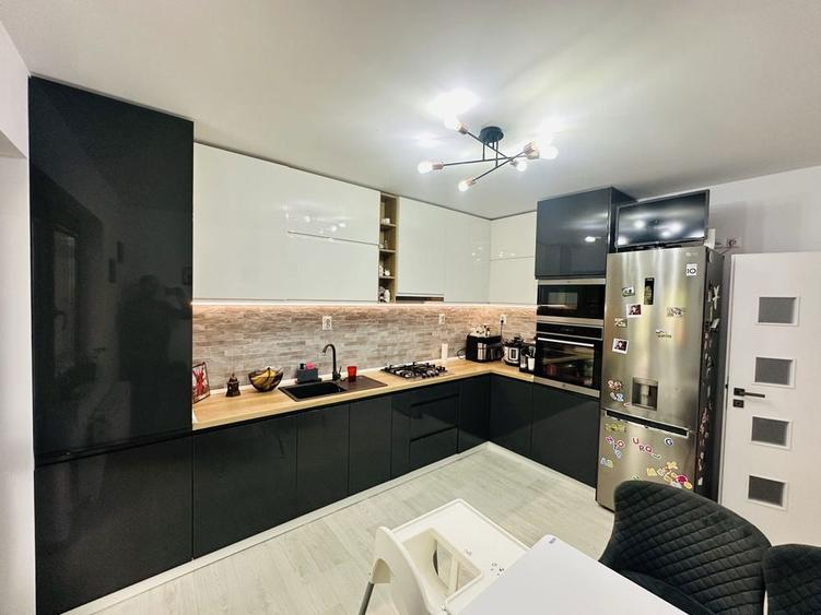 PF | Casa premium Miroslava Trans Anapet | 550 mp teren | complet mobilata si utilata - 3