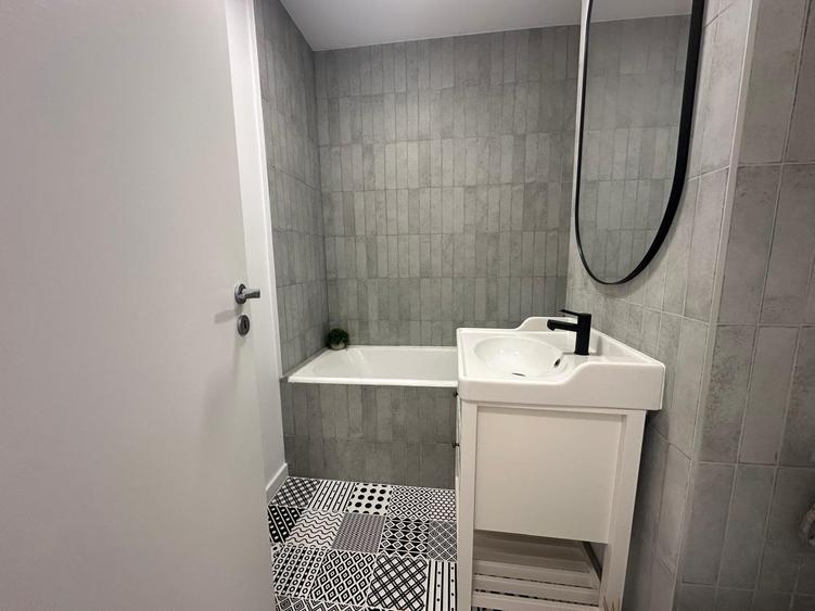 Apartament 3 camere renovat complet – lângă metrou, parc și facilități esențiale - 9