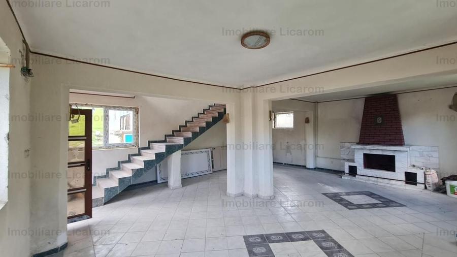 Vila P+E+Pod in Codlea zona cu aer curat,teren 1050 mp - 9