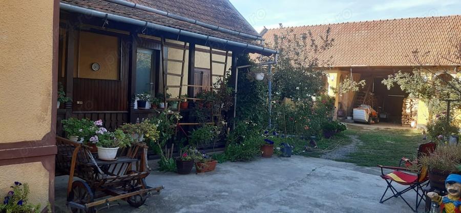 Vand casa in Hitias. - 1