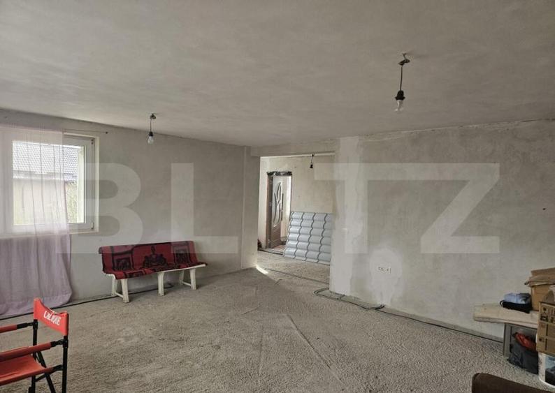 Casa la rosu/semifinisata, P+E, 139 mp utili, 523 mp teren, - 9