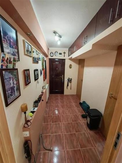 Ap. 2 camere, et. 1, Moroasa 1 - 4