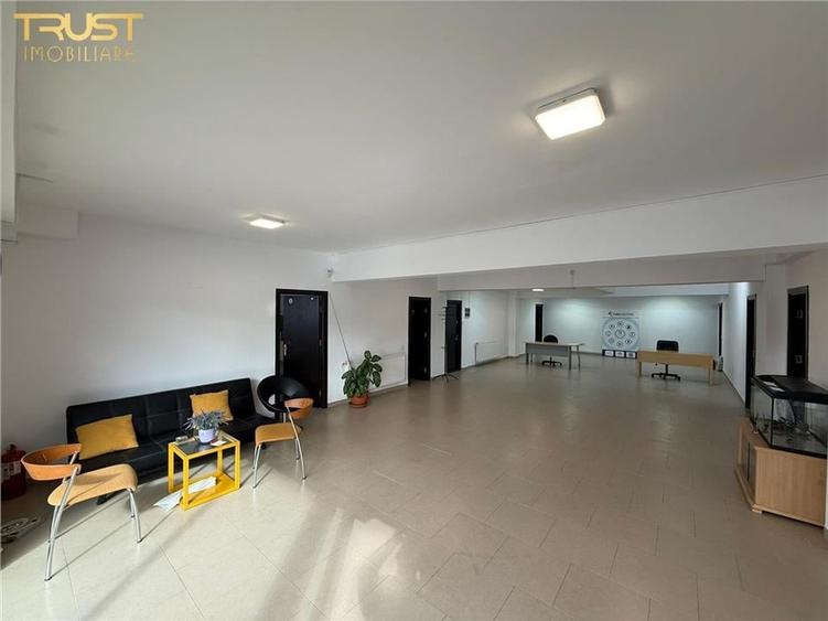 Spatiu birouri l Str.Frunzisului l  200 MP l 3 Parcari - 2
