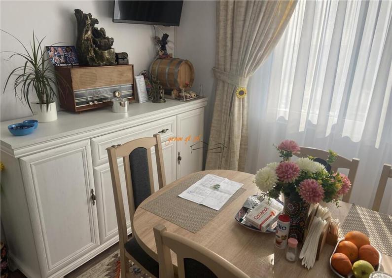 Casa de la Dumitresti , parter si etaj , mobilata si utilat - 2