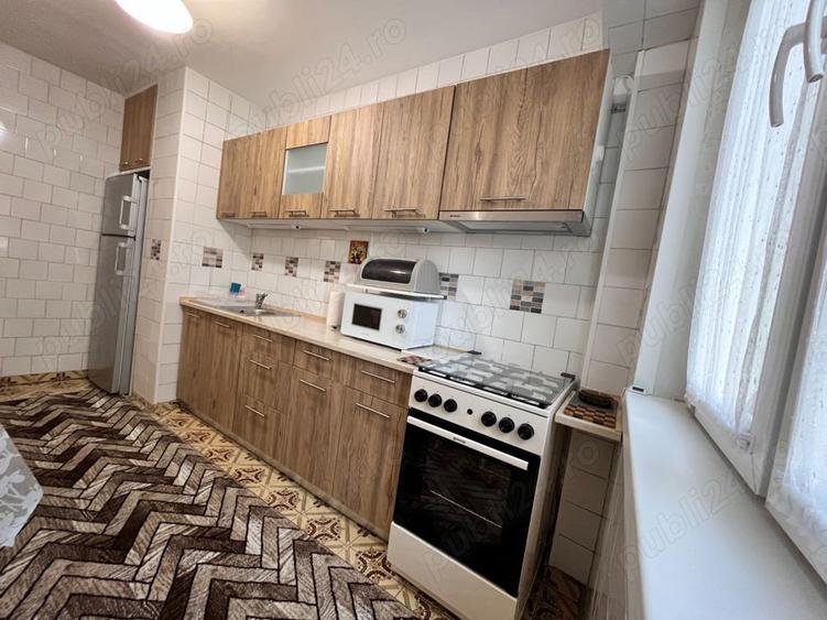 Inchiriez apartament 2 camere zona Boema - 10