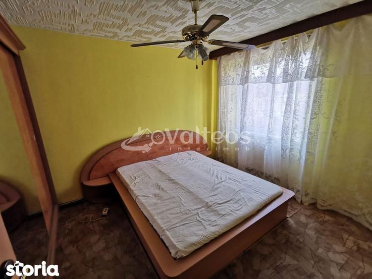 Re?i?a, apartament 4 camere (2X2), 120 mp, etaj 2, zona Universitate - 12