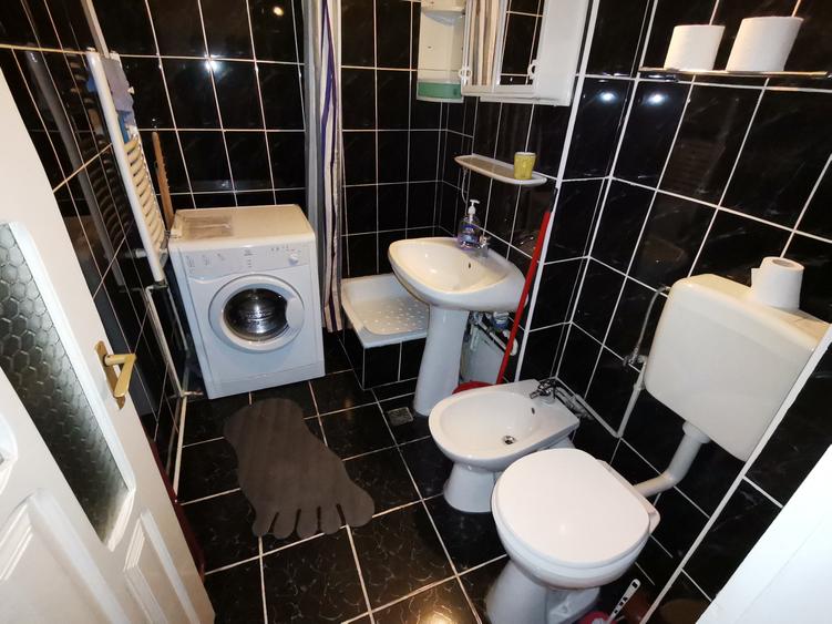 INCHIRIEZ apartament 2 camere decomandat,zona Strand - 7