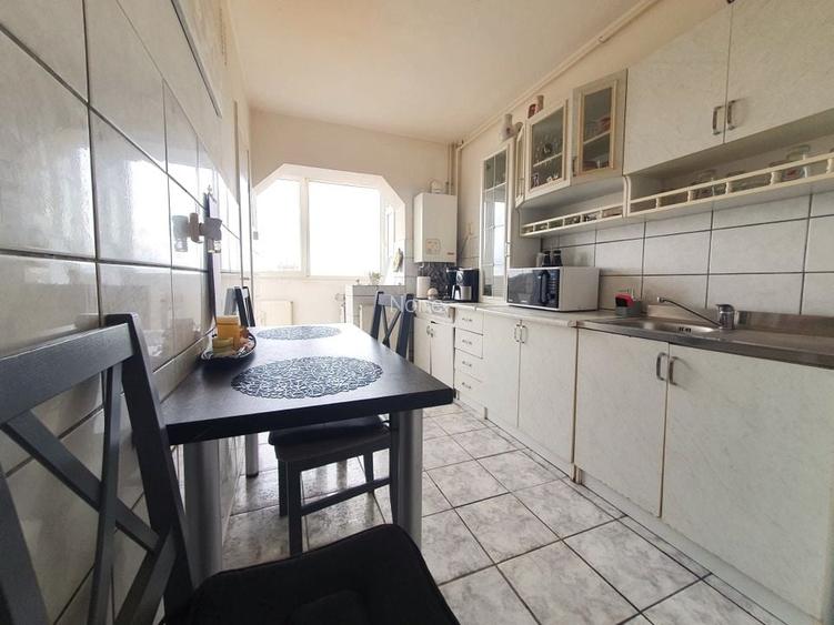 Apartament spațios cu 3 camere și 2 băi – zona Ciucaș / Astra