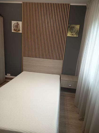 Proprietar vand apartament 3 Camere Complet Renovat Mioritei/ Stefan cel Mare - 1