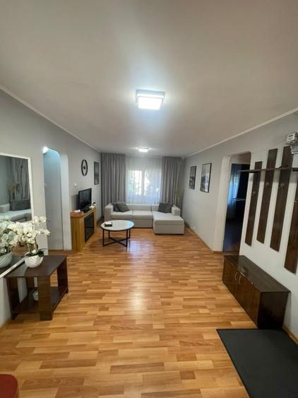 Apartament 4 camere, 2 bai, Turda - 2