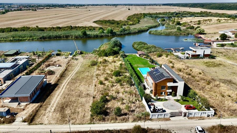 Teren de Vis cu Deschidere la Lac – Izvorani, 2.500 mp pe Malul Snagovului! - 2