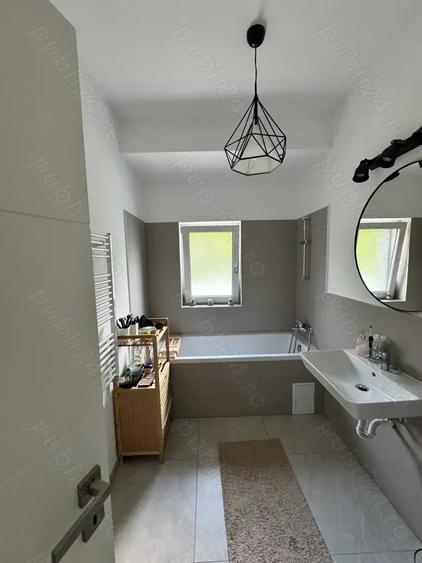 Apartament cu 2 camere decomandat în Dumbrăvița