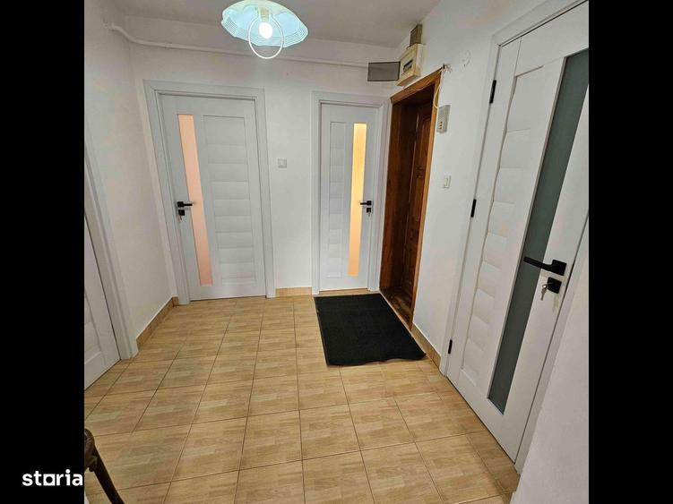 Apartament 4 camere ultracentral, et. 2, pret negociabil - 7