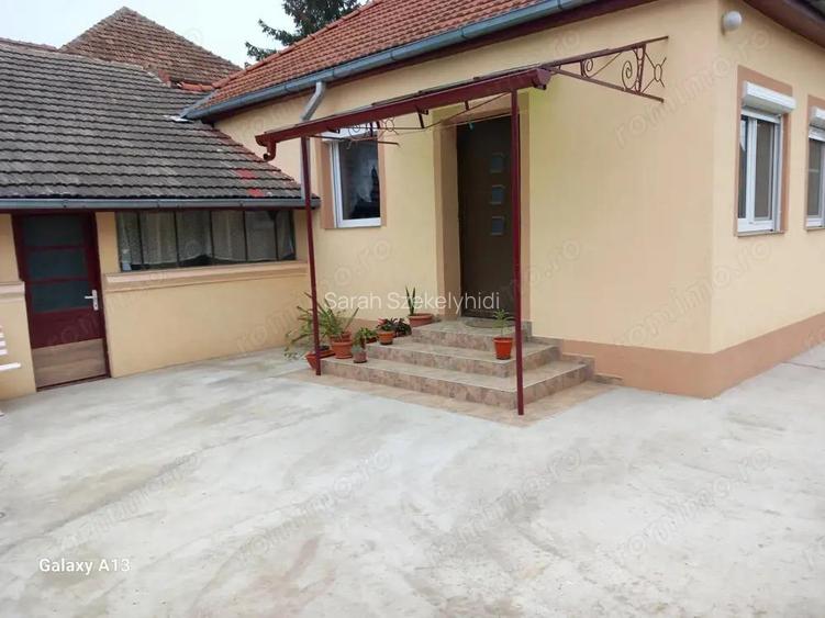Ageuropa.ro vinde casa 3 camere cu teren 4.5 ari in zona UNIRII. Ageuropa.ro vinde casa 3 camere cu teren 4.5 ari in zona UNIRII.
