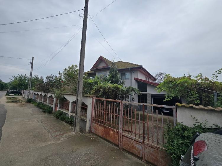 Magurele/Darasti-Ilfov/Vila individula cu crama,garaj,foisor,livada si solar - 2