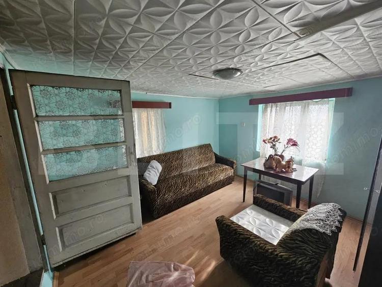 Casa cu 4 camere, teren 544 mp, 2 fronturi stradale asfaltate, Cricau - 9