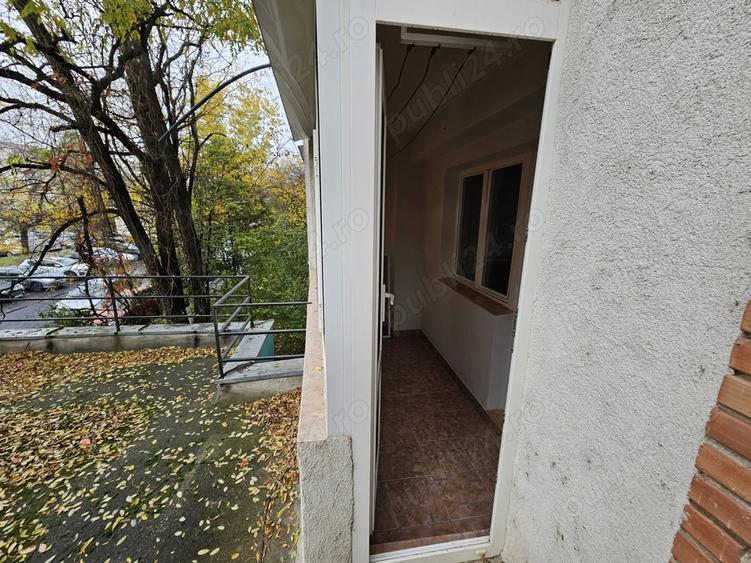 Apartament 3 camere decomandat 68 mp Galati zona IREG - acces la terasa deschisa 60 mp - 4