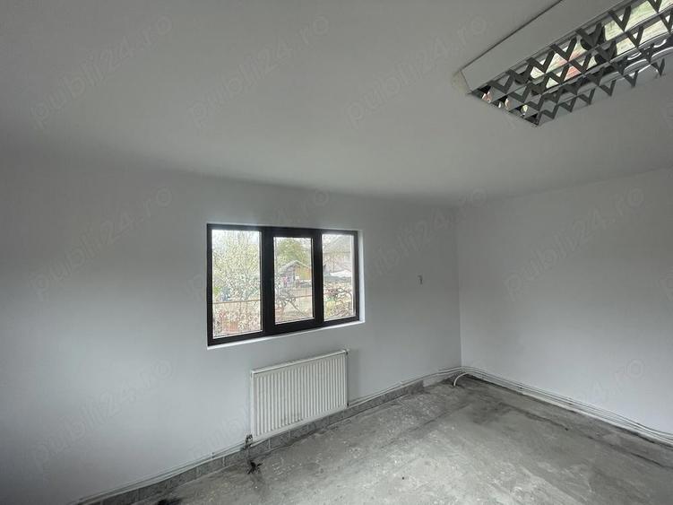 Buzesti(Farcasa), linga Biserica,casa 2 camere, baie, beci , anexe ,20 ari gradina ,pret 68.000 euro - 9
