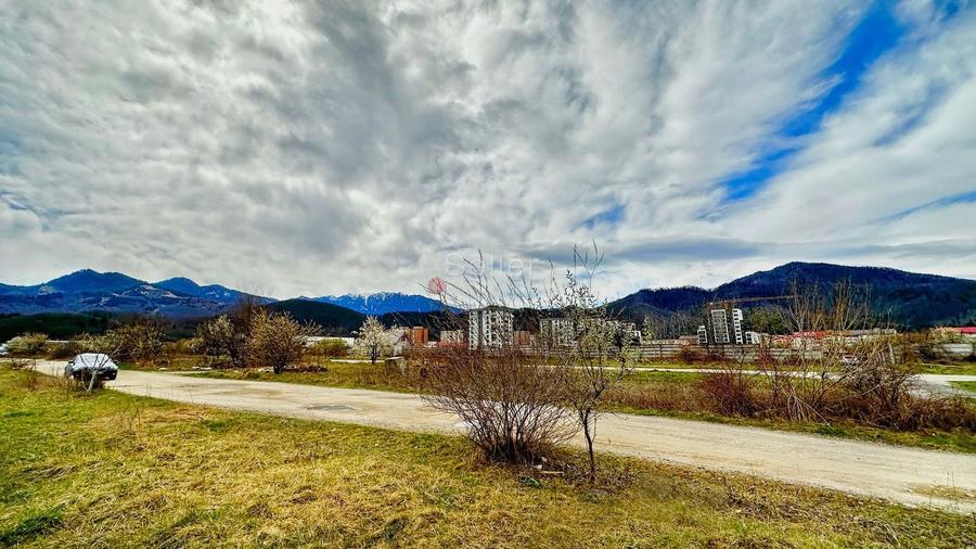 Teren Intravilan Zona Rezidentiala - 3