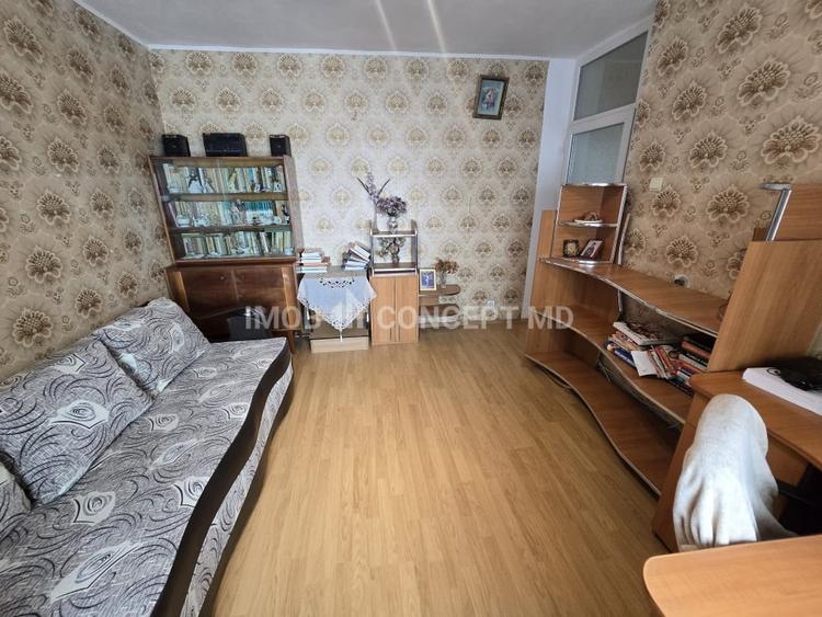 Vanzare apartament 4 camere, cu vedere panoramica, in zona Eroilor Ploiesti - 10