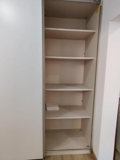 PIATA SUDULUI, Oltenitei, et.1, prima inchiriere, loc parcare - 11