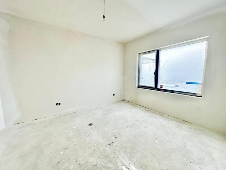 Duplex cu 3 camere si 2 bai - 76 mp utili - Pozitie excelenta Bucovat - 12