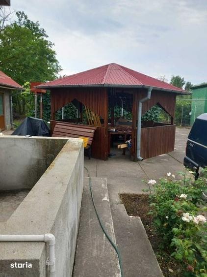 Casă cu 4 camere cu Teren 162 Mp în Ghizdaru