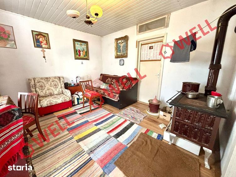 Casă cu 2 camere cu Teren 806 Mp în Vâlcele