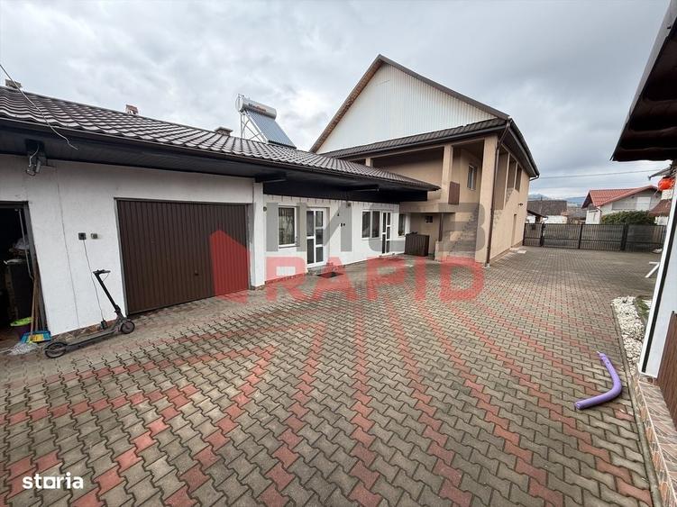 Casă cu 4 camere cu Teren 2650 Mp în Dumitra
