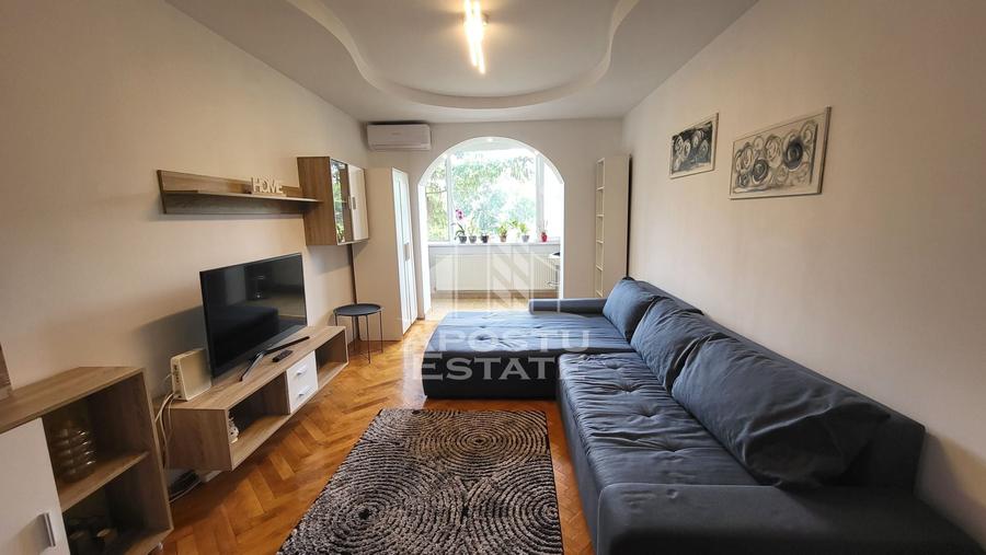 Apartament cu 2 camere decomandat, mobilat în Ultracentral