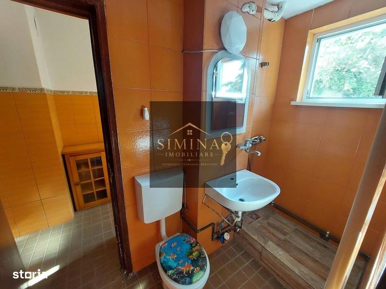 Apartament cu 2 camere decomandat în Ady