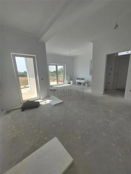 Duplex parter - 2 dormitoare - zona foarte buna - 20