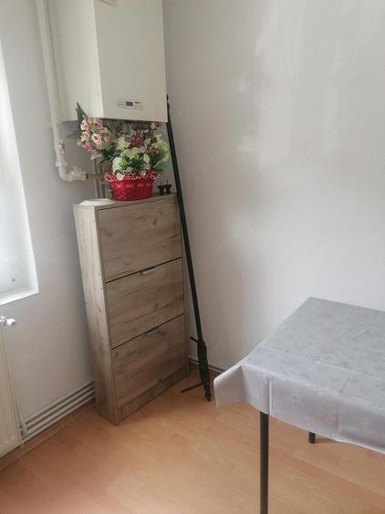 Apartament cu 2 camere decomandat în Gemenii