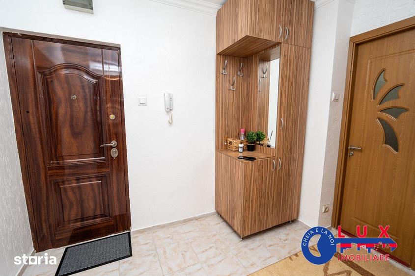 Apartament cu 2 camere decomandat în Babadag