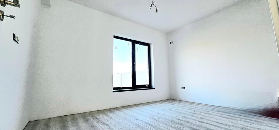 Casă cu 3 camere cu Teren 340 Mp în Berceni