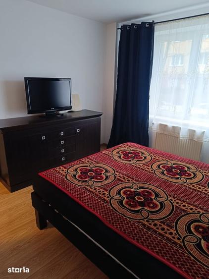 Apartament cu 3 camere în Decebal