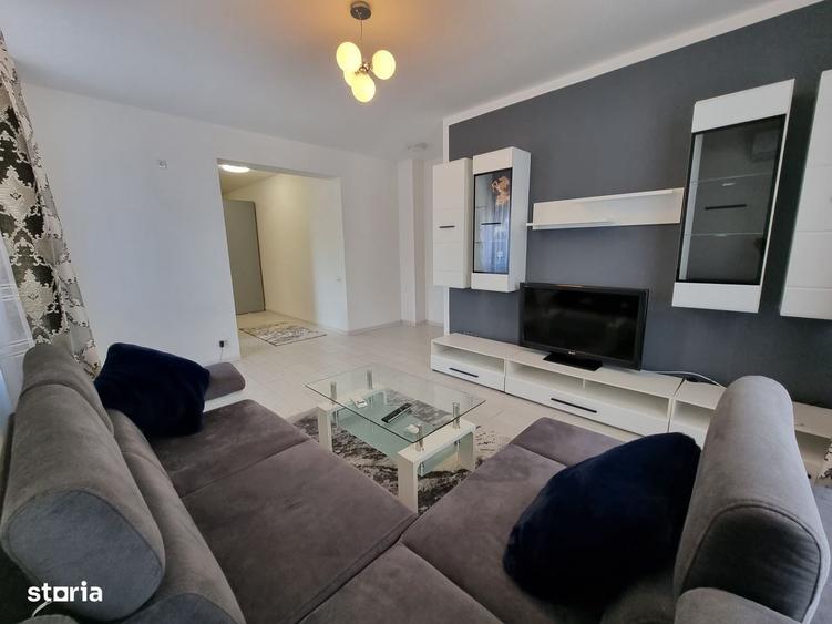Apartament cu 3 camere decomandat în Muncii