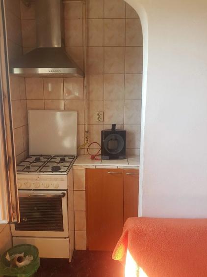 Apartament cu 2 camere decomandat în Steaua