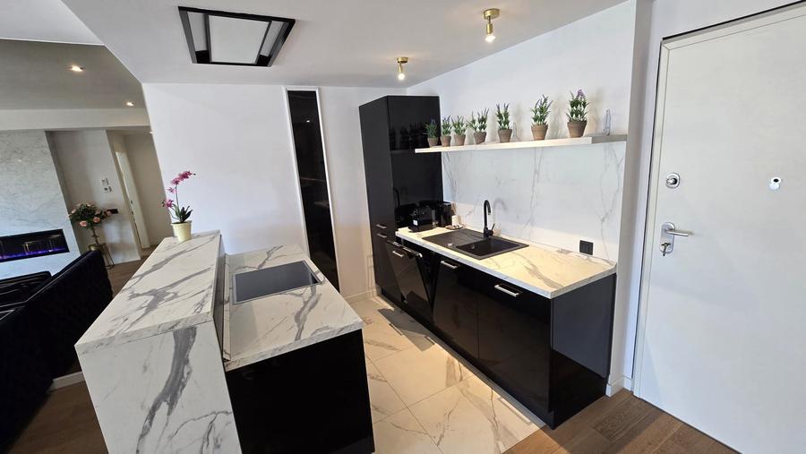 Apartament cu 2 camere semidecomandat, mobilat în Aviației