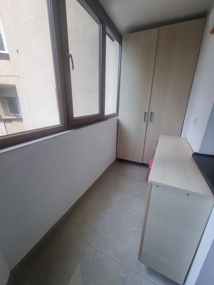 Apartament cu 3 camere decomandat în Aurel Vlaicu