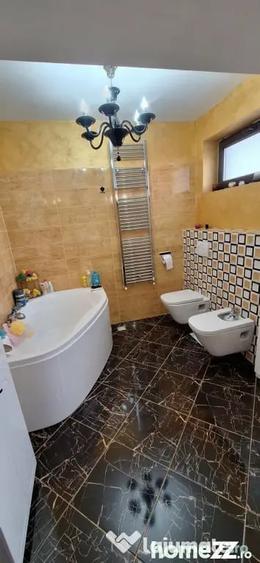 Casă cu 4 camere cu Teren 156 Mp în Buzaului