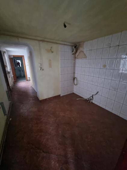 Casă cu 2 camere în Central