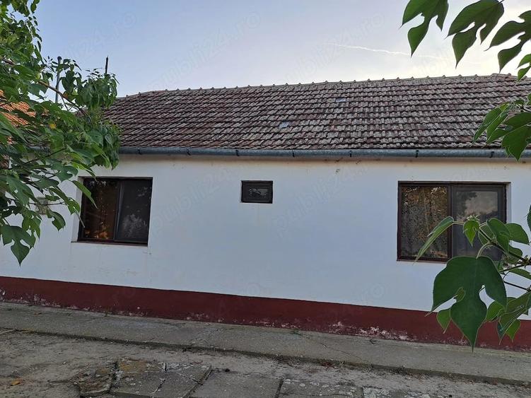 Casă cu 3 camere cu Teren 919 Mp în Dudeștii Vechi