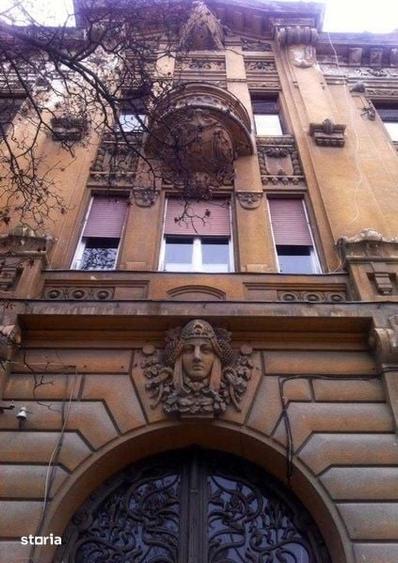 Apartament istoric 2 camere zona Baile Neptun - 1